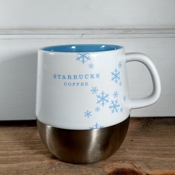 Starbucks Other - Starbucks 2006 Holiday Snowflake Mug